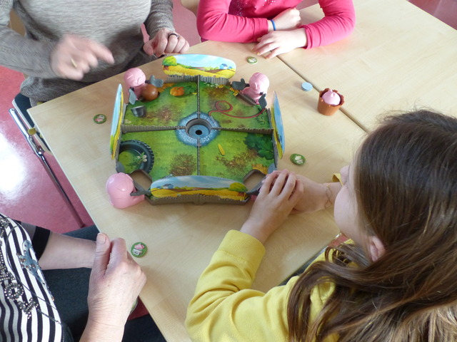 FERIEN-SPIELE-SPASS